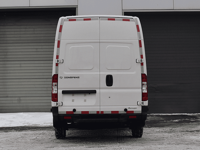 Грузопассажирский автобус DongFeng K33-561